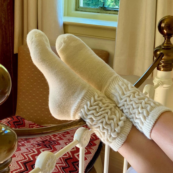 Size 4 - 7 Ivory Ribbed Alpaca Socks