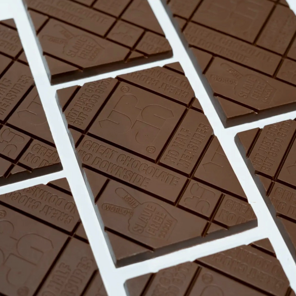 Salted Caramel Up Up Milk Chocolate Bar 120G