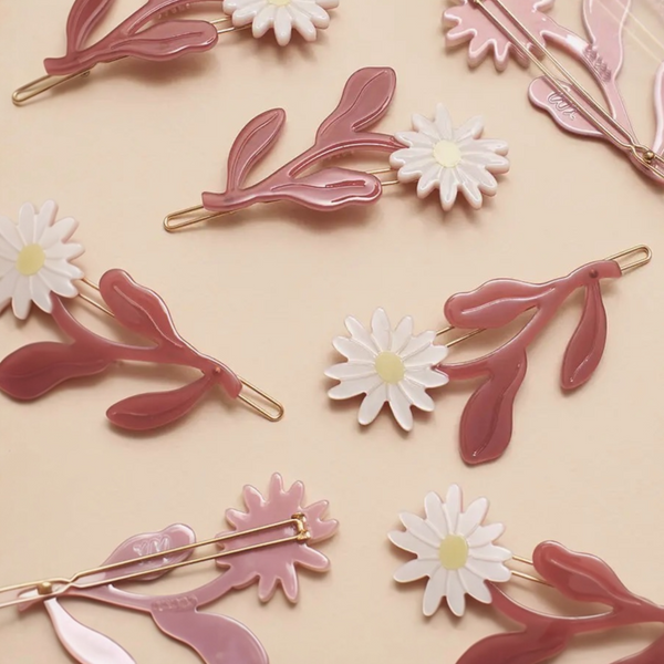 Daisy Barrette Set Of Clips