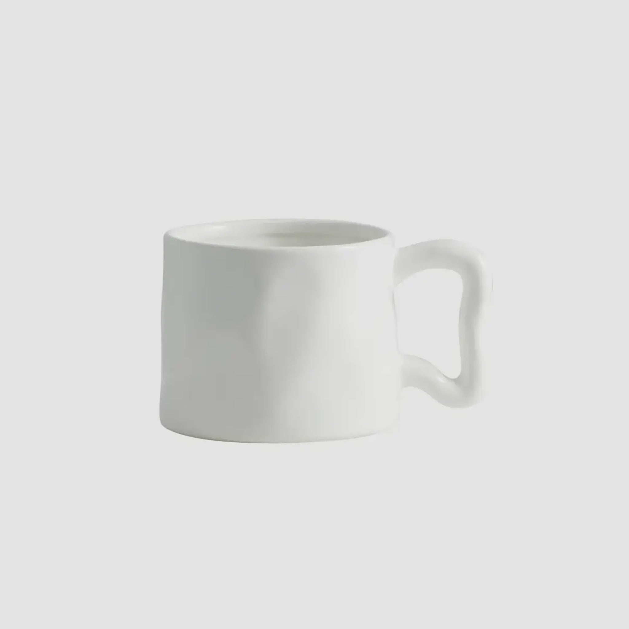 White Wavy Handle Mug