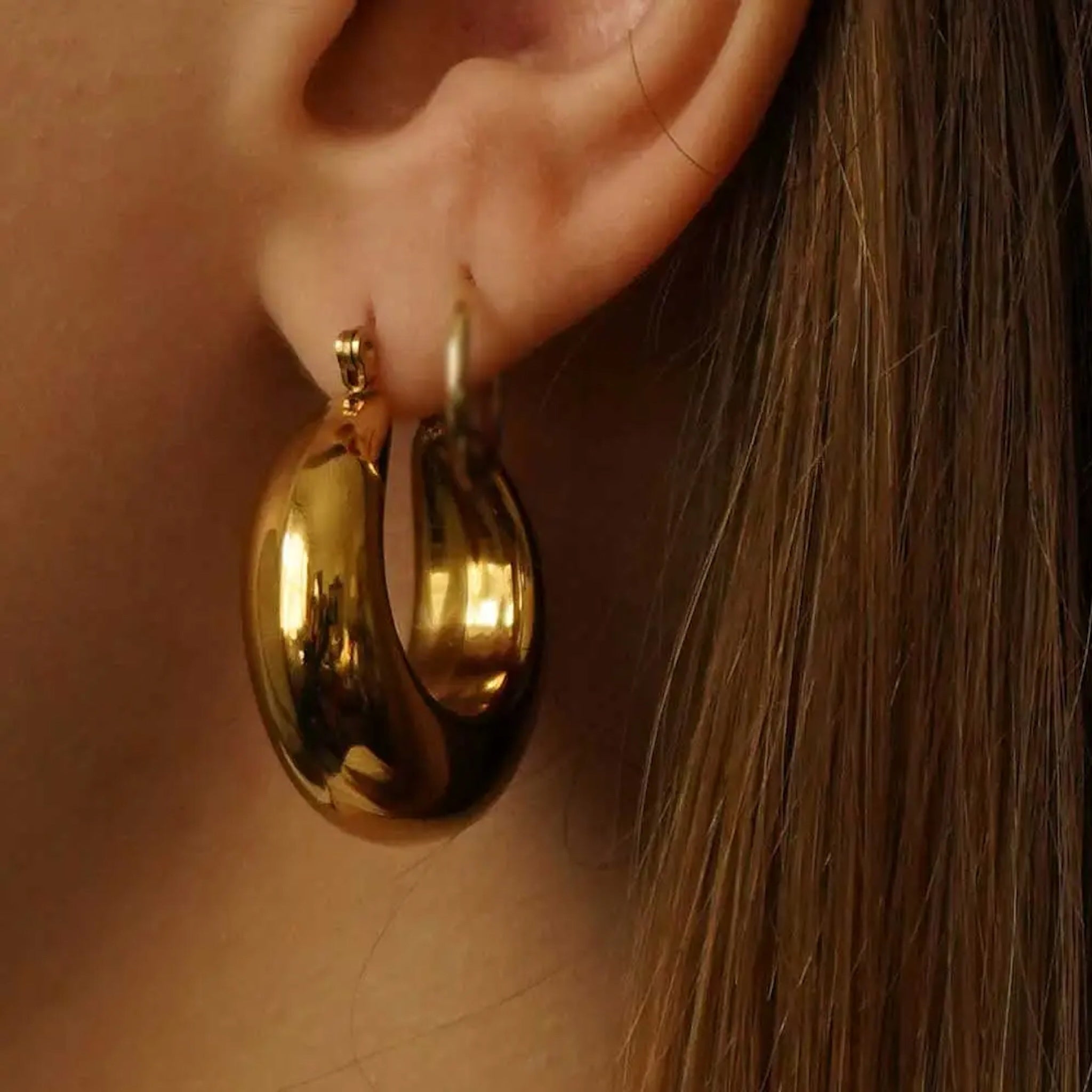 Curvy Large Hoop Earrings