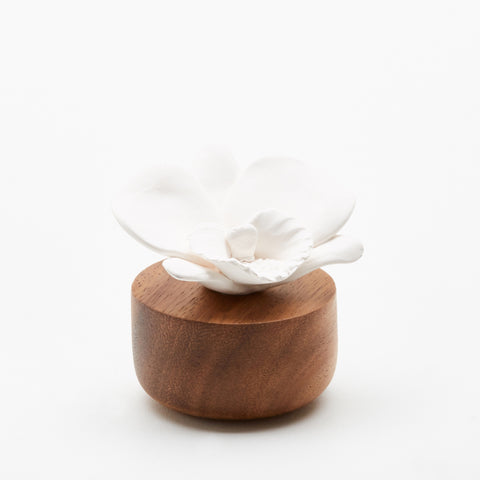 Porcelain White Orchid Diffuser